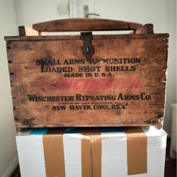 Ancienne boite en bois &agrave; cartouches Winchester  Ann&eacute;e 1950 (bo&icirc;te vide)