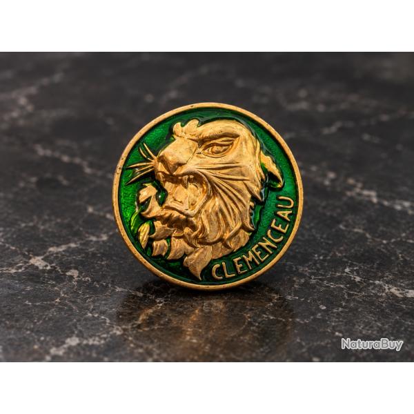 Pin's porte-avions Clemenceau R98 tigre 3D Poste des OM - Marine nationale - French Navy enamel pin
