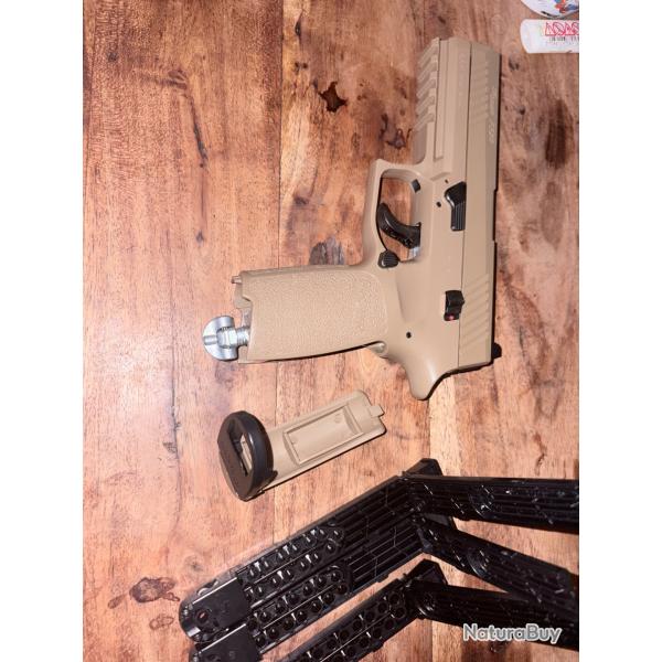 Sig Sauer P320 CO2 Tan Blowback (Cal. 4.5mm) + 3 Chargeurs � Excellent �tat 1x Pistolet Sig Sauer P3
