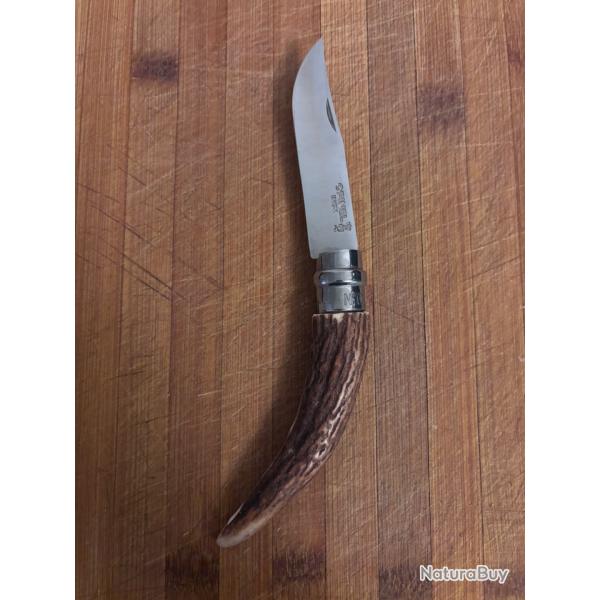 Opinel bois de cerf num�ro 8/3