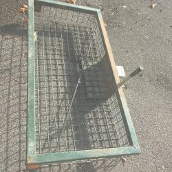 Panier porte-gibier sur boule d'attelage (fixation rapide &agrave; levier)