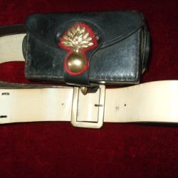Giberne de Carabinier Italien (  cavalerie )  ( collection ) .