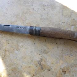 Couteau opinel n&deg; 10 virobloc brevet&eacute; d&eacute;pos&eacute; " La Main Couronn&eacute;e " &eacute;tat d'usage dans le Beaujolais