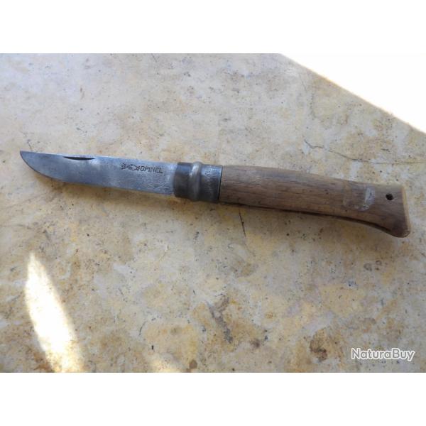 Couteau opinel n� 10 virobloc brevet� d�pos� " La Main Couronn�e " �tat d'usage dans le Beaujolais