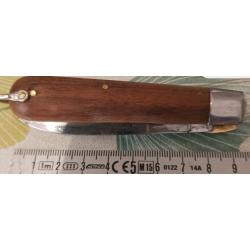 Couteau belzer