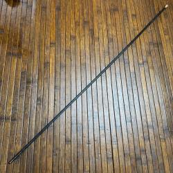 BAGUETTE BOIS NOIR EMBOUT EN LAITON TAILLE 77 cm FUSIL A SILEX ET FUSIL A PERCUSSION