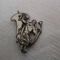 insigne 7&deg; bataillon  de chasseurs alpins  / drago paris