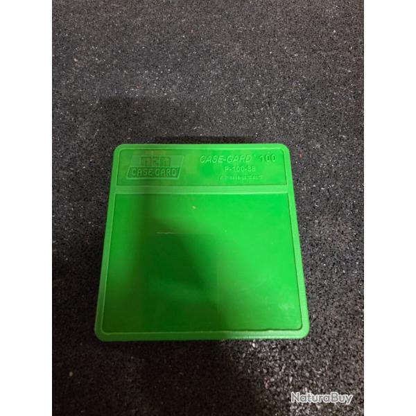 Boite MTM P100 38 Verte, rouge ou bleue vendue � l'unit�