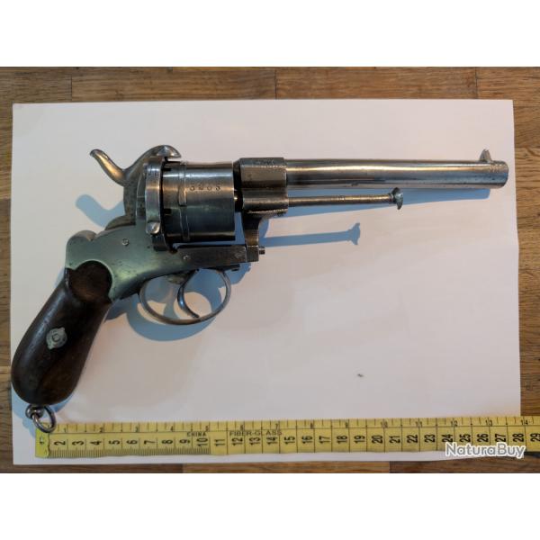 Revolver � broches cal 12 mm