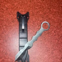 Couteau fixe tactique