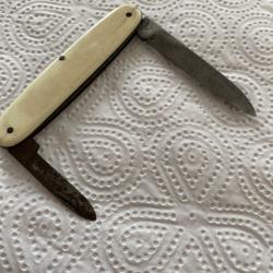ANCIEN COUTEAU UNE LAME