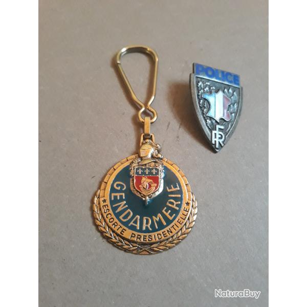 lots porte cl� escorte presidentielle gendarmerie et insigne de casquette