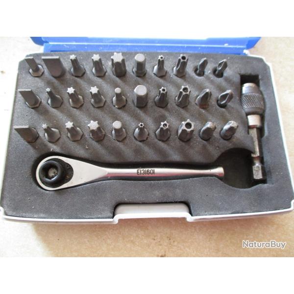 coffret embouts 1/4 + accessoires 32 pi�ces expert