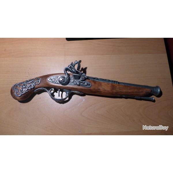 Pistolet de d�coration silex