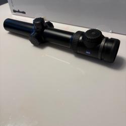 Lunette zeiss v8