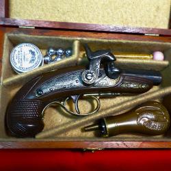 VENDS Phliladelphia Derringer DENIX en coffret