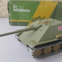 Char Allemand JAGDPANTHER N&deg;236