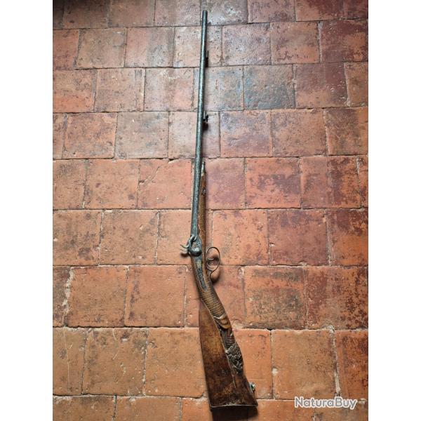 Magnifique fusil de chasse vers 1830/1860, signature A St Etienne/LIMOZIN LAMOTTE,crosse sculptee