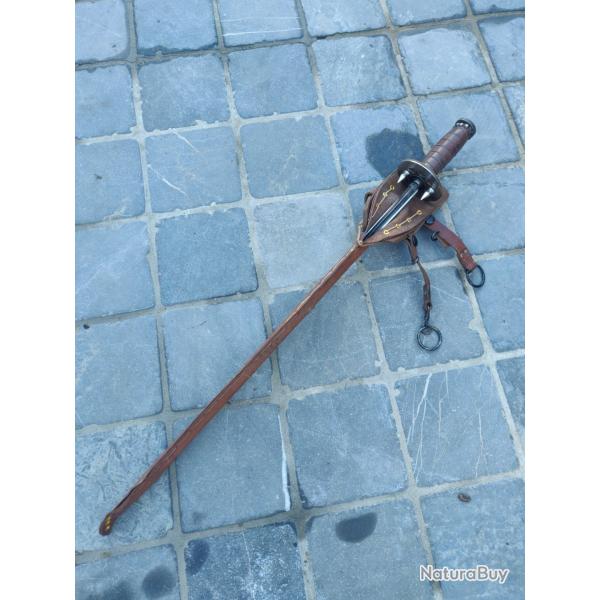 Ep�e style fleuret Post apocalyptique et son fourreau en cuir