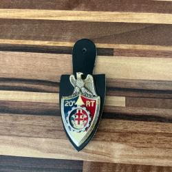 Insigne / Pucelle du 20e R&eacute;giment du Train - Drago Paris G 2959 - Avec cuir noir