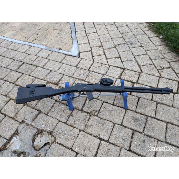 Carabine � levier sous garde avec chargeur DERYA TM22 LA .22lr canon filet� + point rouge