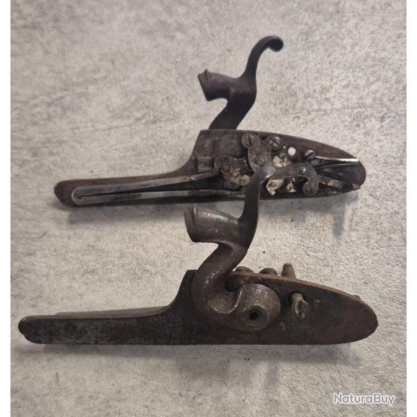 Paire de platine fusil a percussion (rep 2)