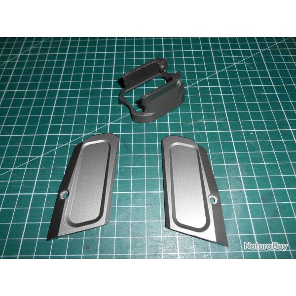 Plaquettes et puit de chargeur pour Tanfoglio Gold custom.