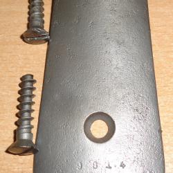 plaque de couche et ses 2 vis pour fusil G 98