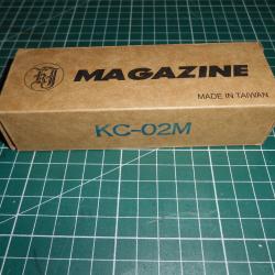 Chargeur court KJW KC-02.