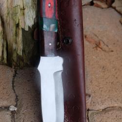 Couteau de Chasse Bushcraft Lame Drop Point Acier Carbone 1055 Manche Bois Etui Cuir Fabr Artisanale