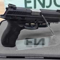 *Merci Qui ? Occasion Pistolet Taurus PT 809E - 9mm - 17cps - mise &agrave; prix 1� sans r&eacute;serve - TJR82276