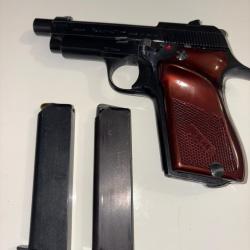 PISTOLET UNIQUE BCF66  Cat&eacute;gorie B 1&deg; calibre : 7,65 Browning ( 32 ACP ) parfait &eacute;tat .