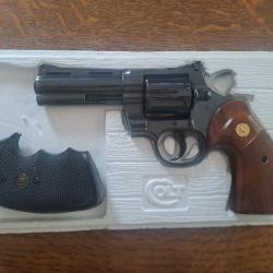 Colt Python 4 pouces 1977 357mag/38sp