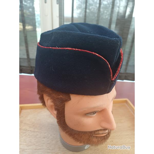 Calot / Bonnet de police ancien - Bleu nuit & Passepoil rouge - TBE