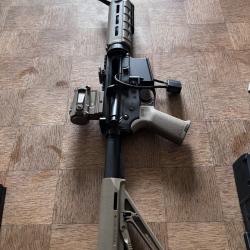 Ruger AR556 Magpul Tan calibre 223 rem. + VORTEX SPARC AR Red Dot Tan 2Moa + autres accesoirs