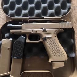 Glock 19X Canon Filet&eacute; M13,5x1 LH + Bloc d&eacute;tente ZEV Pro Flat Face + 3 chargeur (2 grande capacit&eacute;)