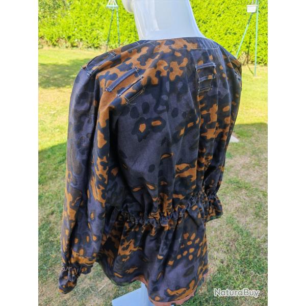 Ensemble blouse camoufl�e feuille de ch�ne et casquette