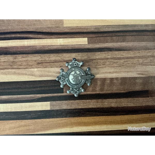 Ancien insigne Croix PAX P�lerinage Militaire International de Lourdes (PMI)