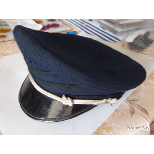 Casquette Canadienne collection militaire �quipement coiffe