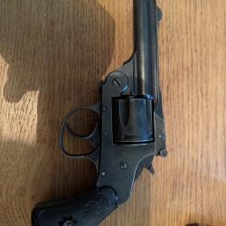 Revolver Forehand armes 5 shot cat&eacute;gorie D Papier de st &Eacute;tienne