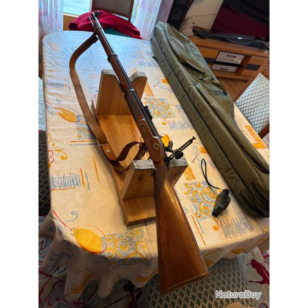 Carabine Parker-Hale Whithworth Enfield 1853 Cal.45 . Avec le n�cessaire de tir.
