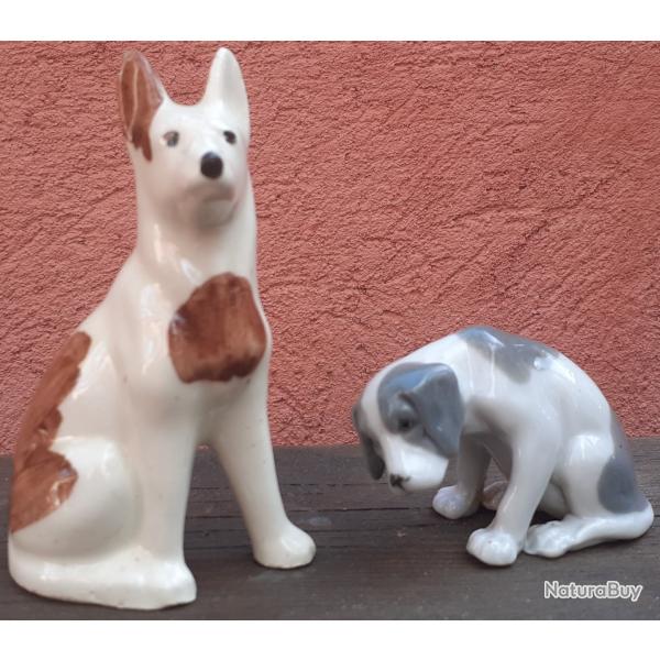 Petits chiens en porcelaine
