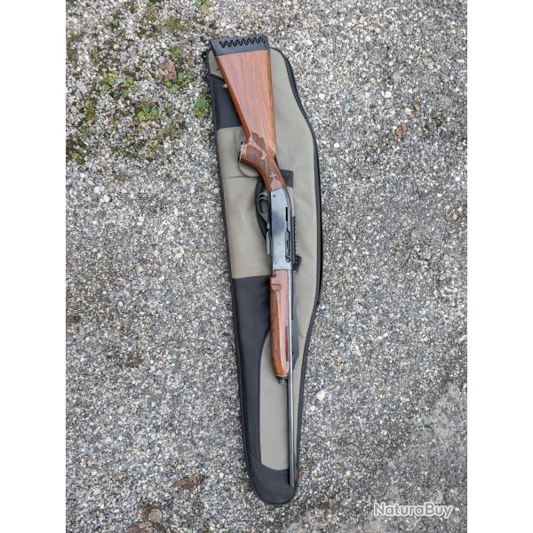 Vend carabine remington modele 7400 calibre 280 avec son point rouge. Carabine en tr�s bon �tat.