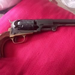 Vends r&eacute;plique  poudre noire Uberti Dragoon n�3