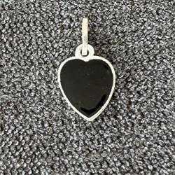 Pendentif coeur noir en argent - neuf