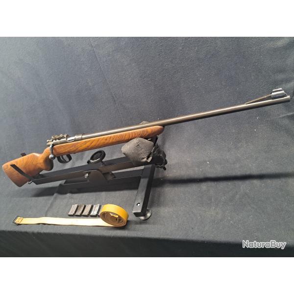 Carabine MAS 45 avec 5 chargeurs et bretelle d'origine