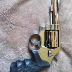 Revolver Smith & Wesson Model 64-8 +P .38 SPECIAL