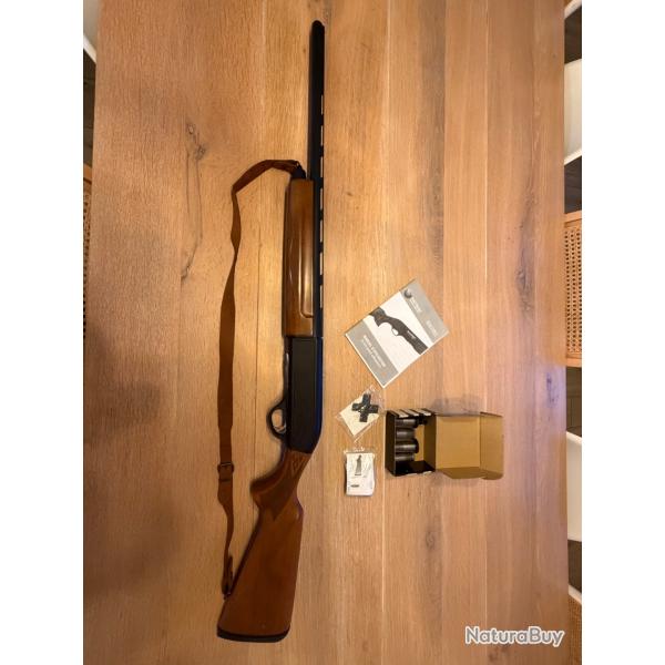 Fusil semi-automatique Hatsan Escort Magnum cal 12 canon 66 cm crosse bois