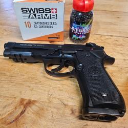 Vend Pack Pistolet BERETTA M92A1 co2 cal.4.5 + 10 co2 + billes