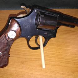 38 Sp&eacute;cial - Taurus mod&egrave;le 82